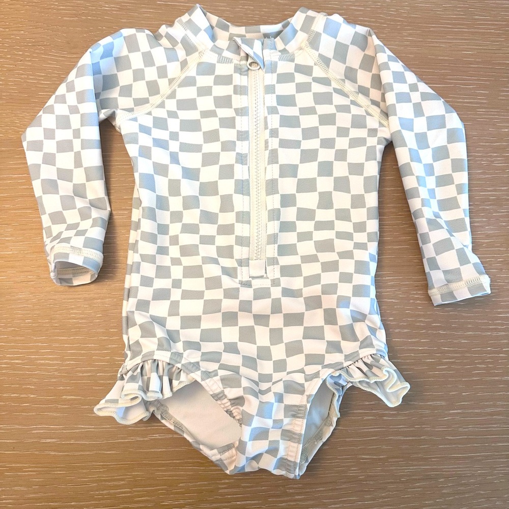 Rylee + Cru Rashguard One-Piece / Seafoam Check - size 3-6 months